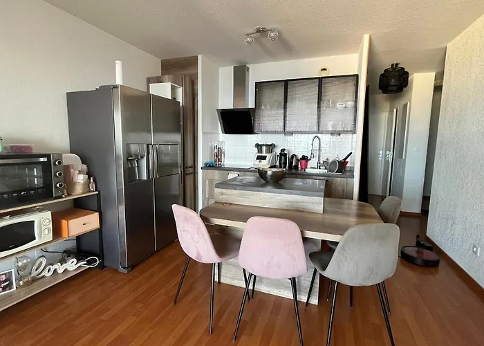 Grand T2 Proche Casone